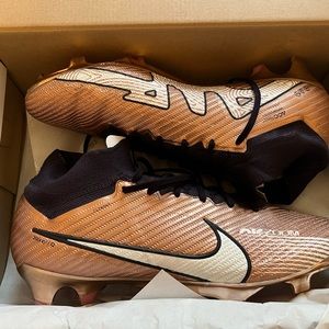 Nike Zoom Mercurial Superfly
9 Elite FG Size 11.5